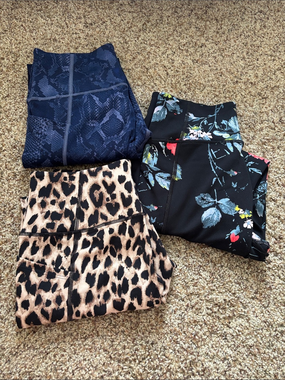 Victoria’s Secret 3 pack- Leggings Navy Snake, Black Floral, Leopard